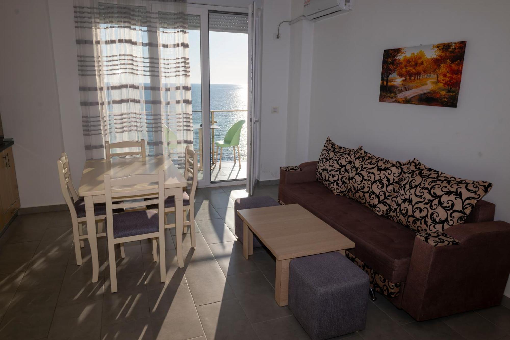 Apartman Roxhensi Shëngjin