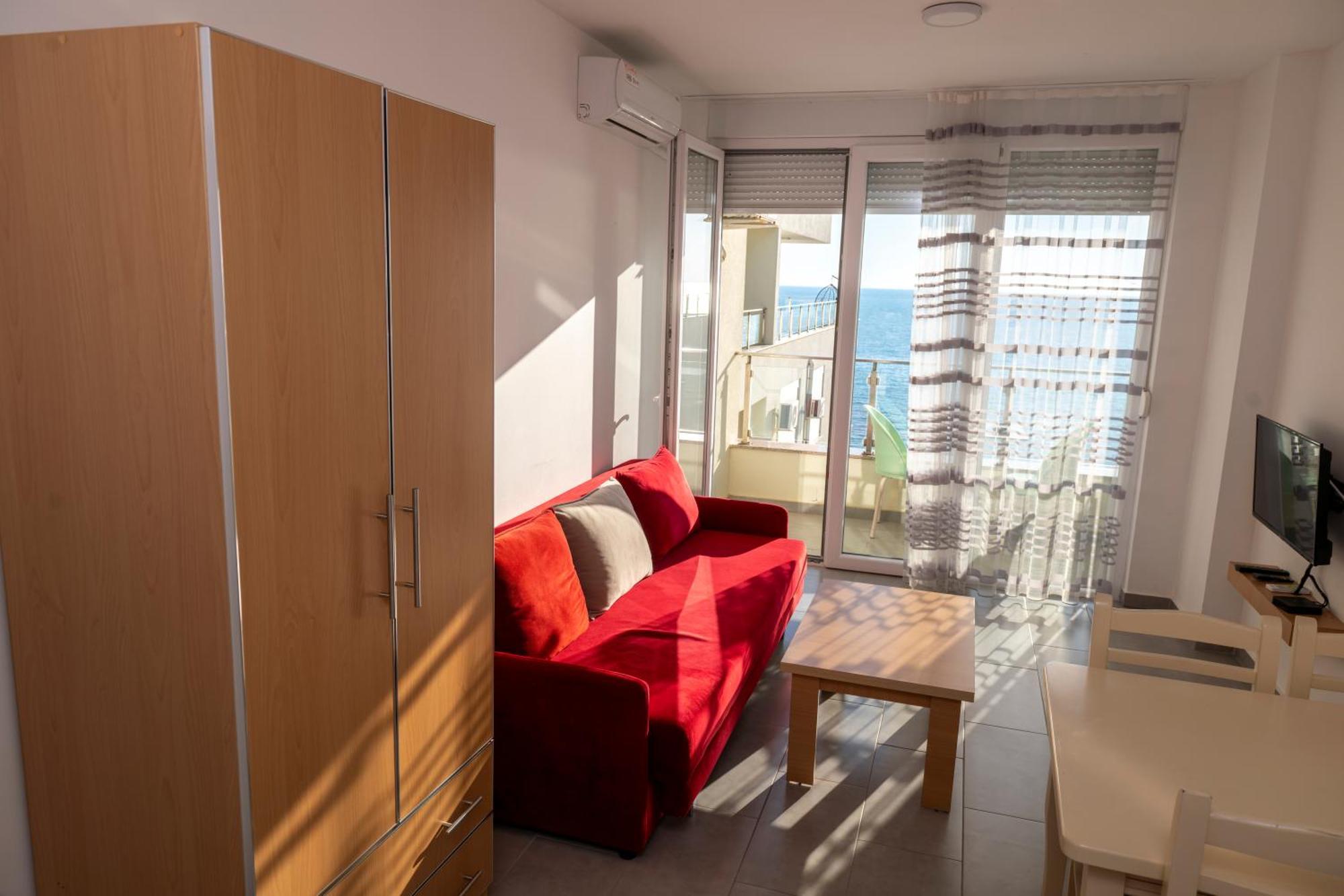Roxhensi Apartman *