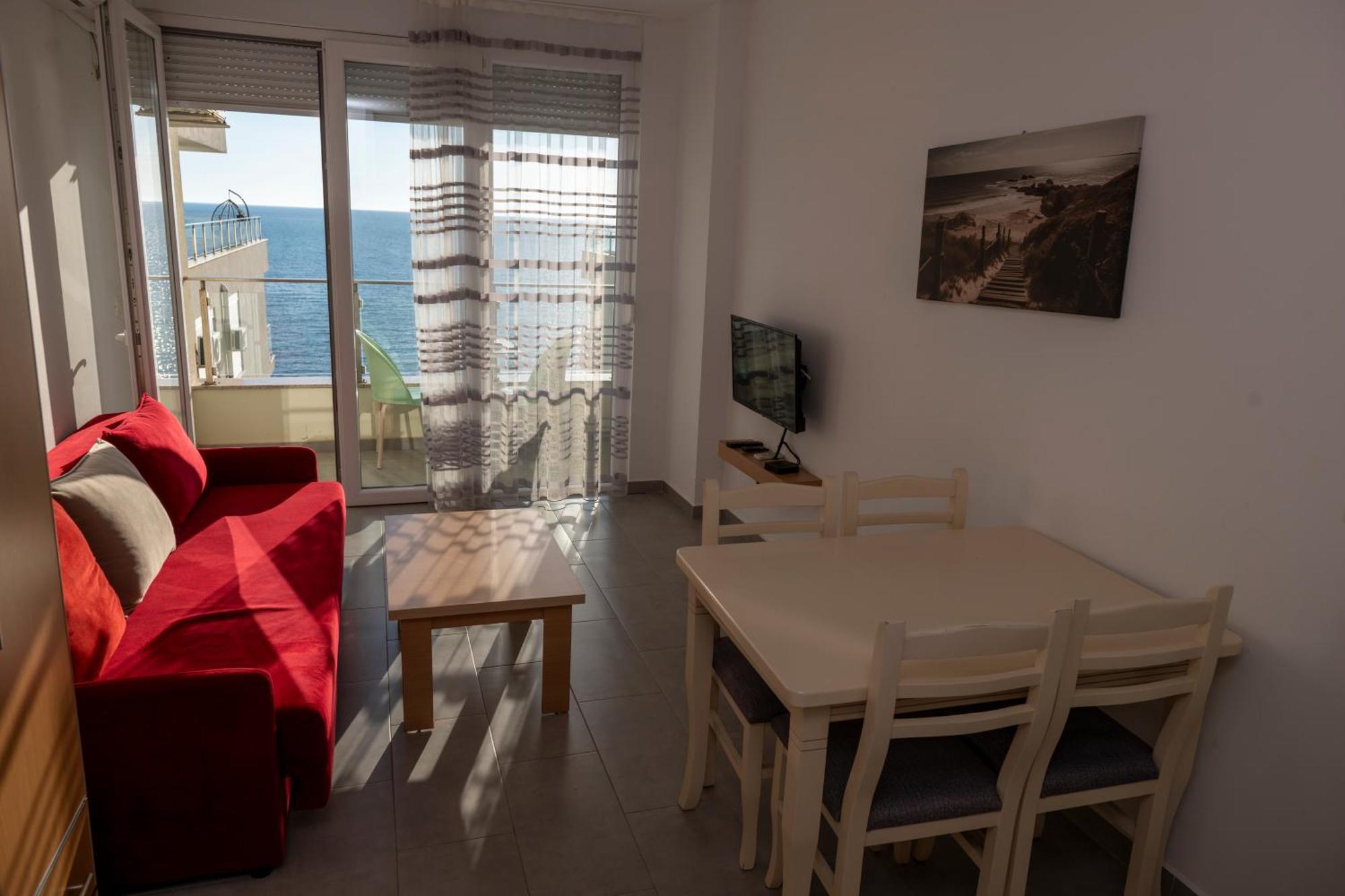 Roxhensi Apartman Shëngjin