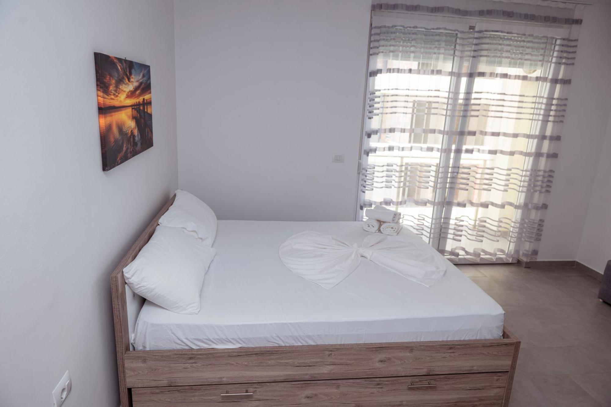 Roxhensi Apartman