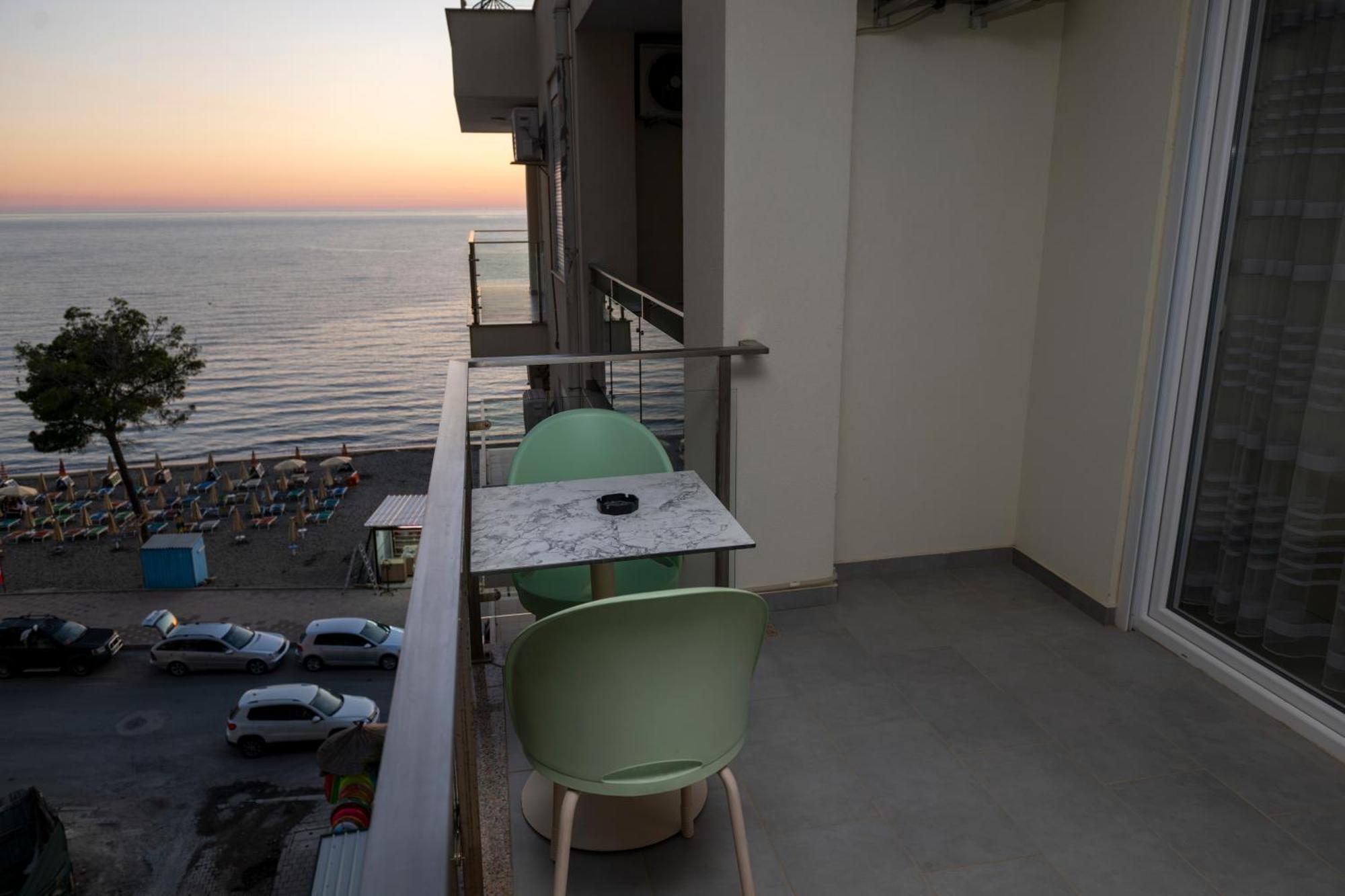Roxhensi Apartman Shëngjin