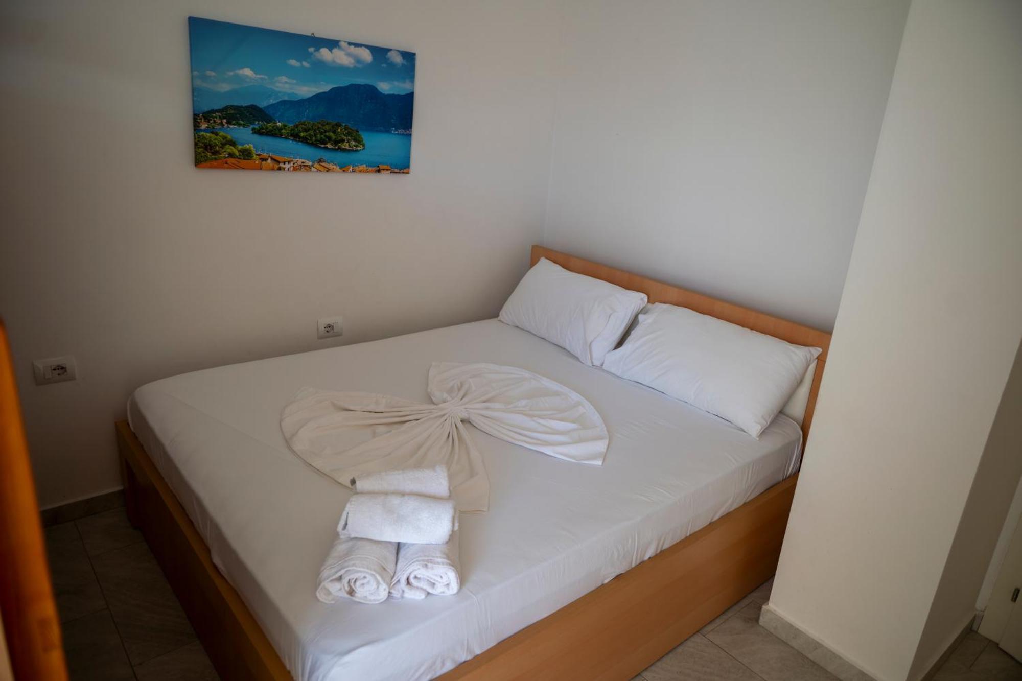 Apartment Roxhensi Shëngjin